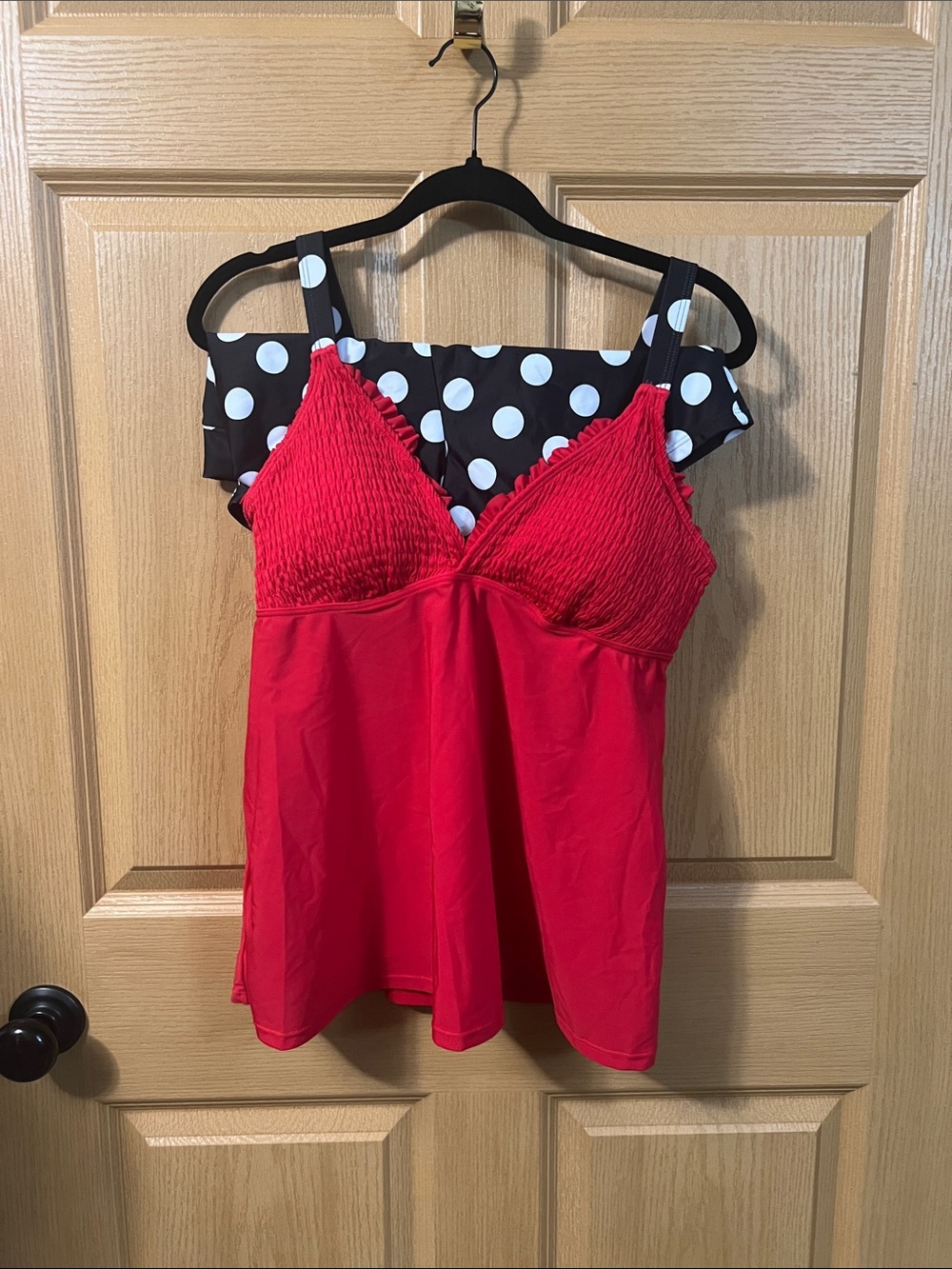 NWOT Women’s Disney Themed Red, White, Black 2-piece Tankini Swim Set